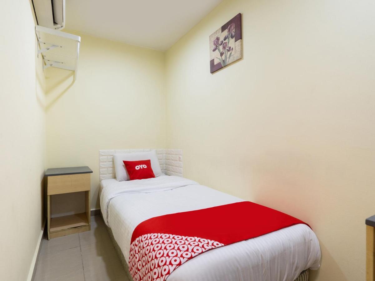 Oyo 89717 Budget Star Hotel Kuala Lumpur Exterior photo