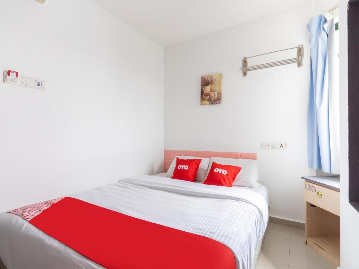 Oyo 89717 Budget Star Hotel Kuala Lumpur Exterior photo